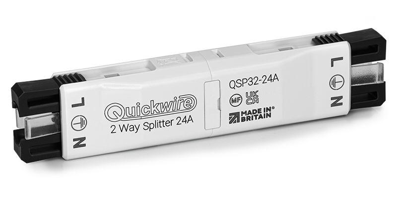 Quickwire 2 way splitter 24 Amps